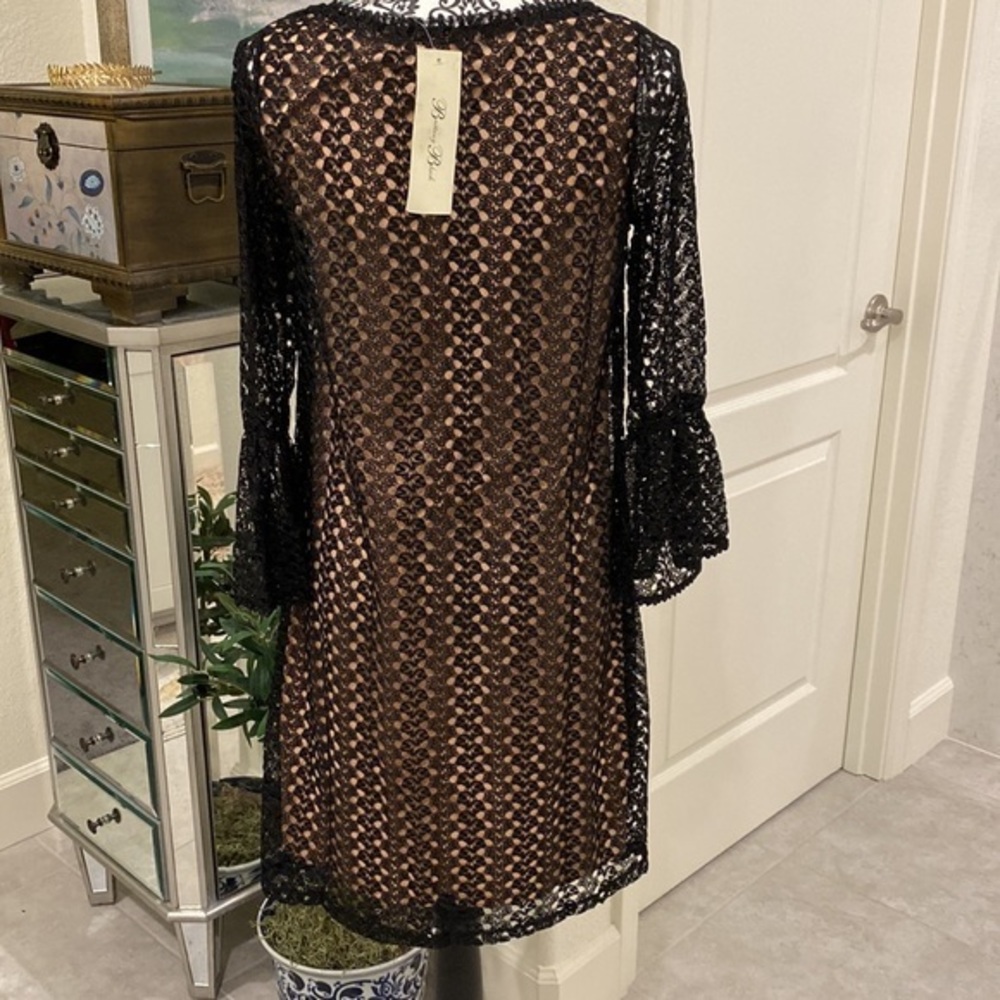 Little Black lace lined dress - Picture 10 of 17